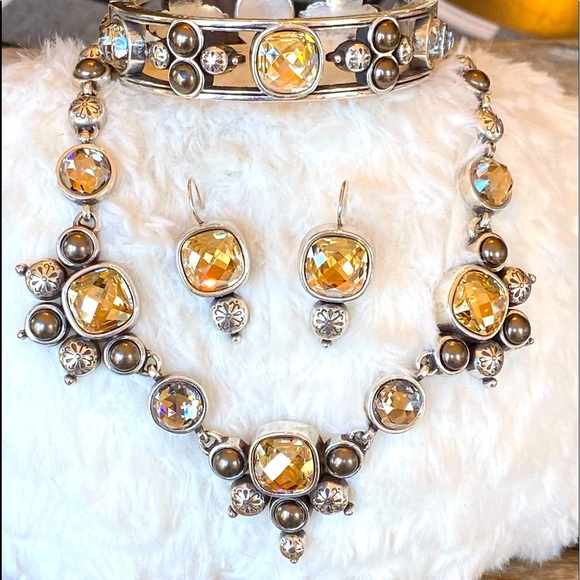 Brighton SELENE Champagne Neutral Crystal Pearl Necklace Bracelet Earrings set - Picture 16 of 16